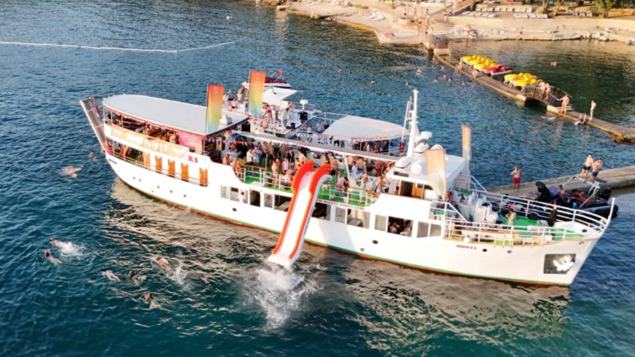 Boom Boat Party vol. 10 from Pula
