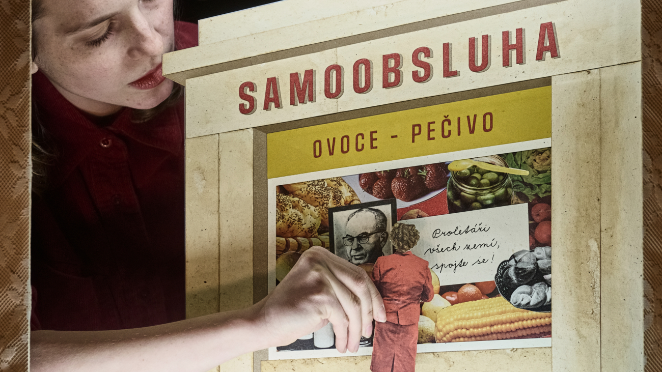 DRUGOVI I KRUGOVI/LOOPS AND HOOPS, Marta i Dominik Migač, Jan Pichler (Češka) - Zagrebački plesni centar