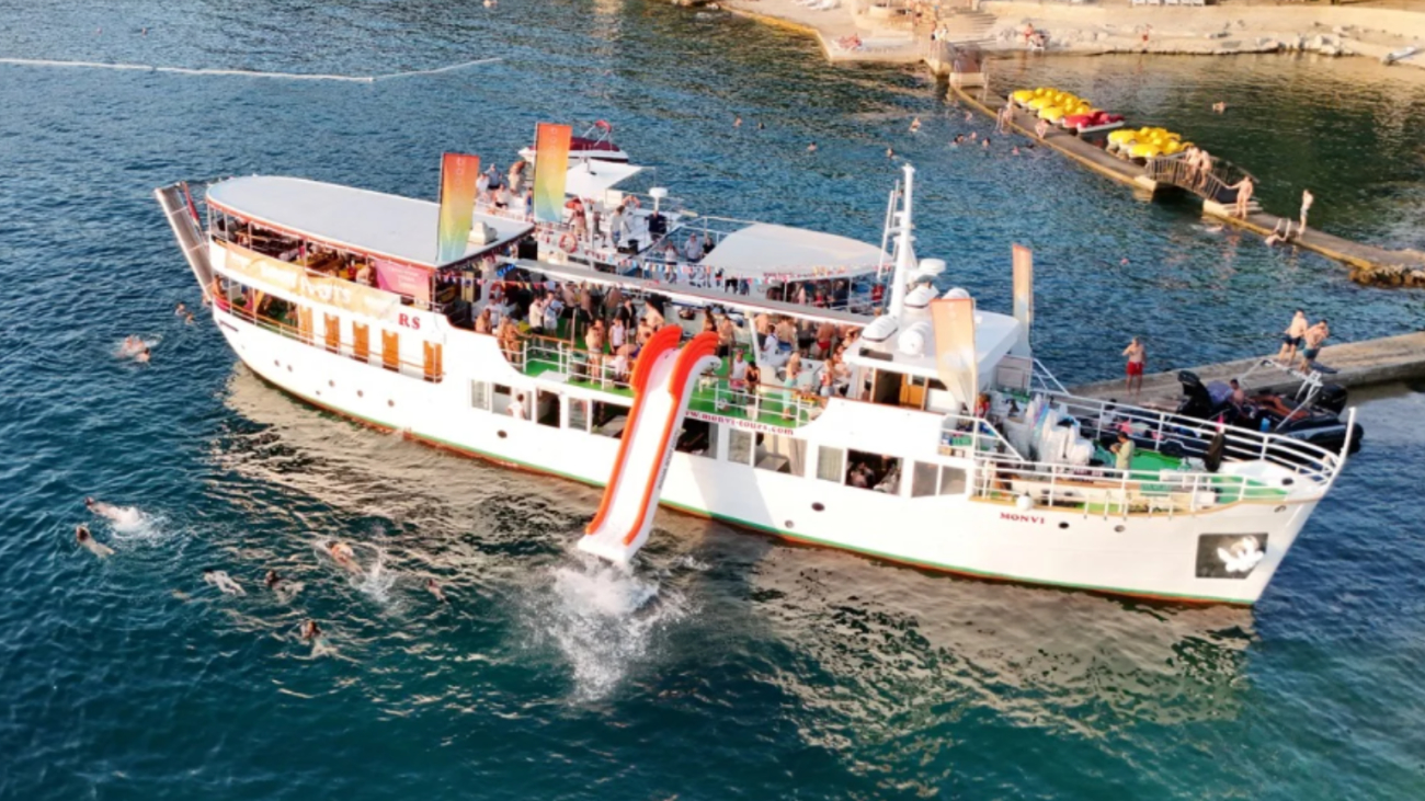 Boom Boat Party vol. 3 from Pula
